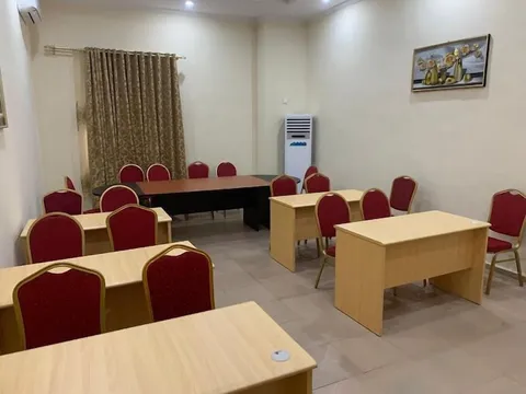 Tevom Hotel and Suites
