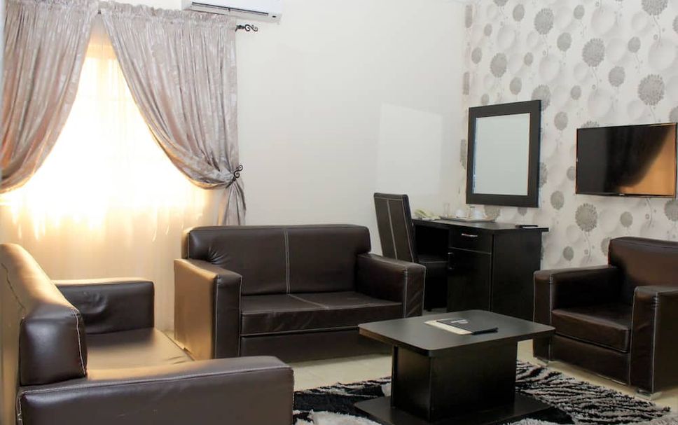 Peace Media Hotels image 5