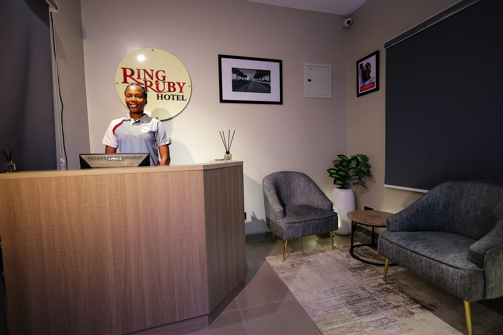 Ring Ruby Hotel- Oduduwa