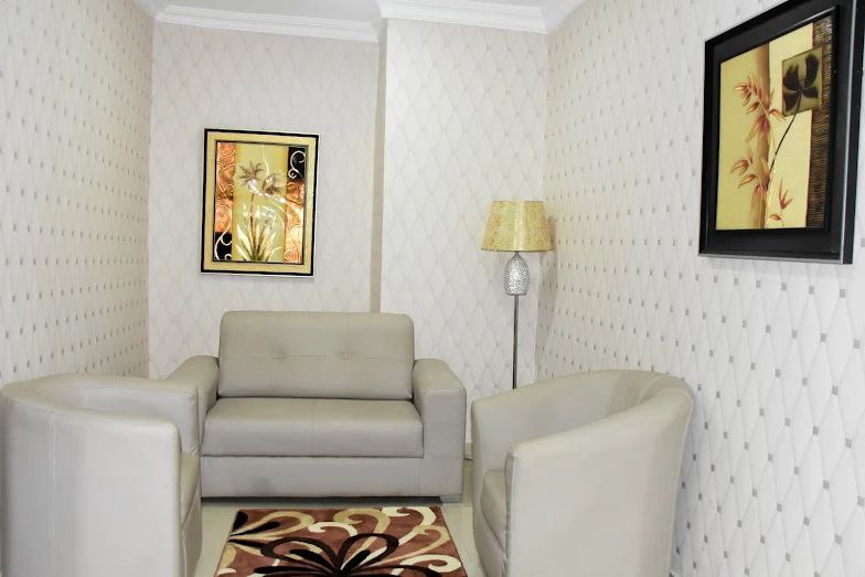 Galpin Suites Ikeja image 2