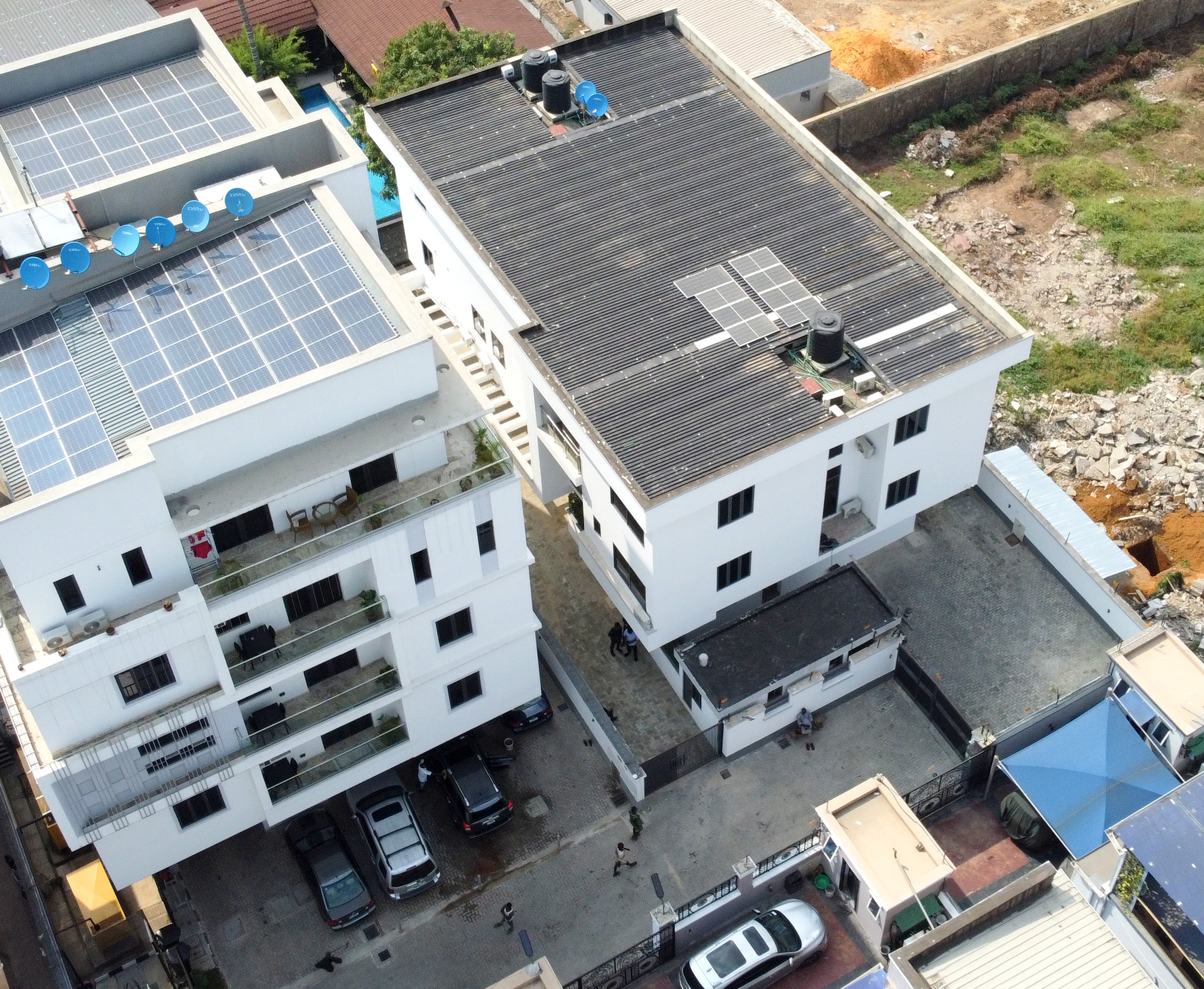 Ring Ruby Hotel- Oduduwa image 3