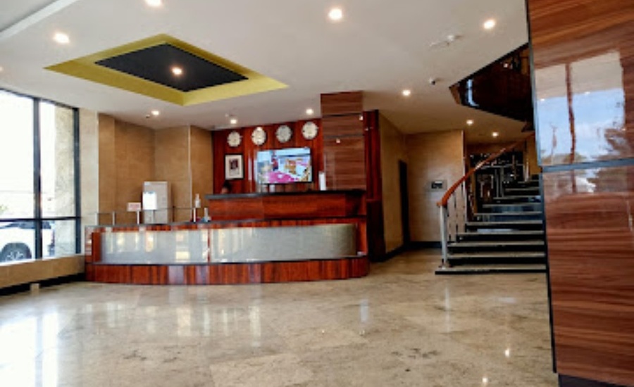Rento Hotels and Suites image 4
