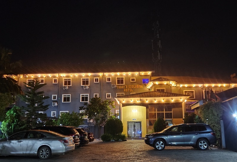Todays Exclusive Hotel
