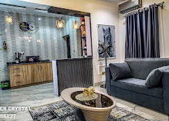 Jayhaven Crystal Serviced Apartment image 2