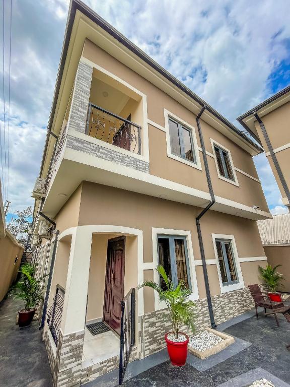 Klaus Residence image 2