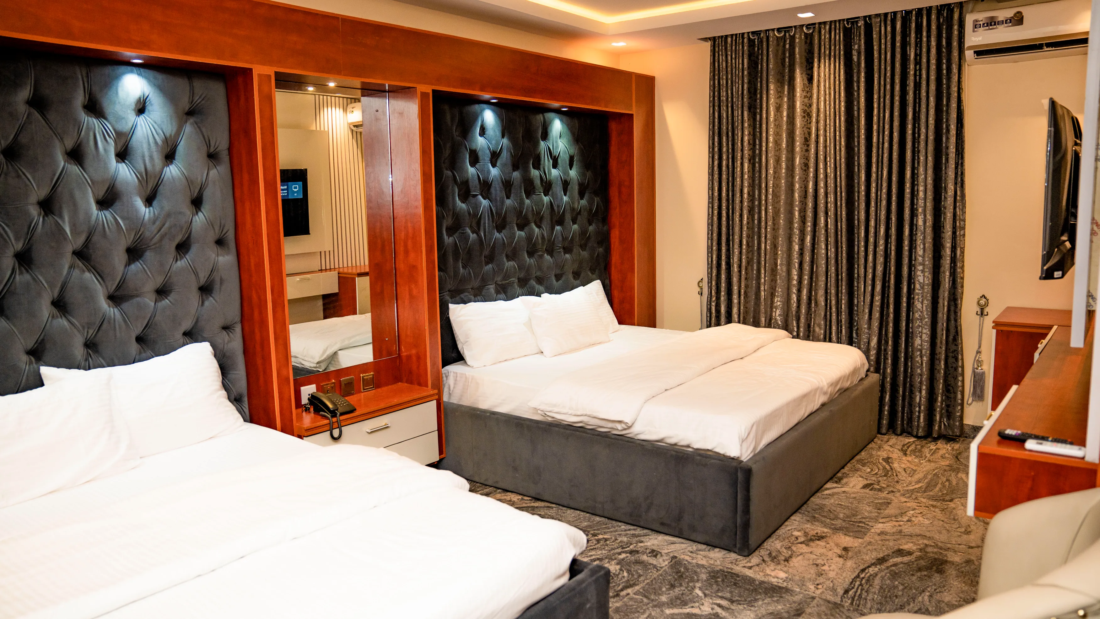 Perly Gate Residence image 5