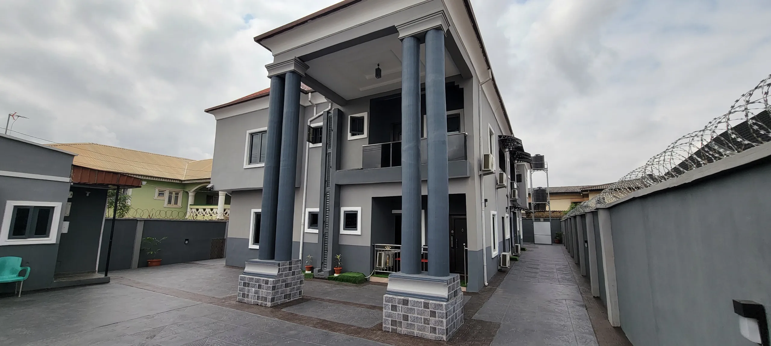 Classic Executive Apartment