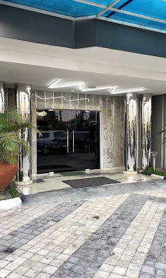 De palms Hotels image 2