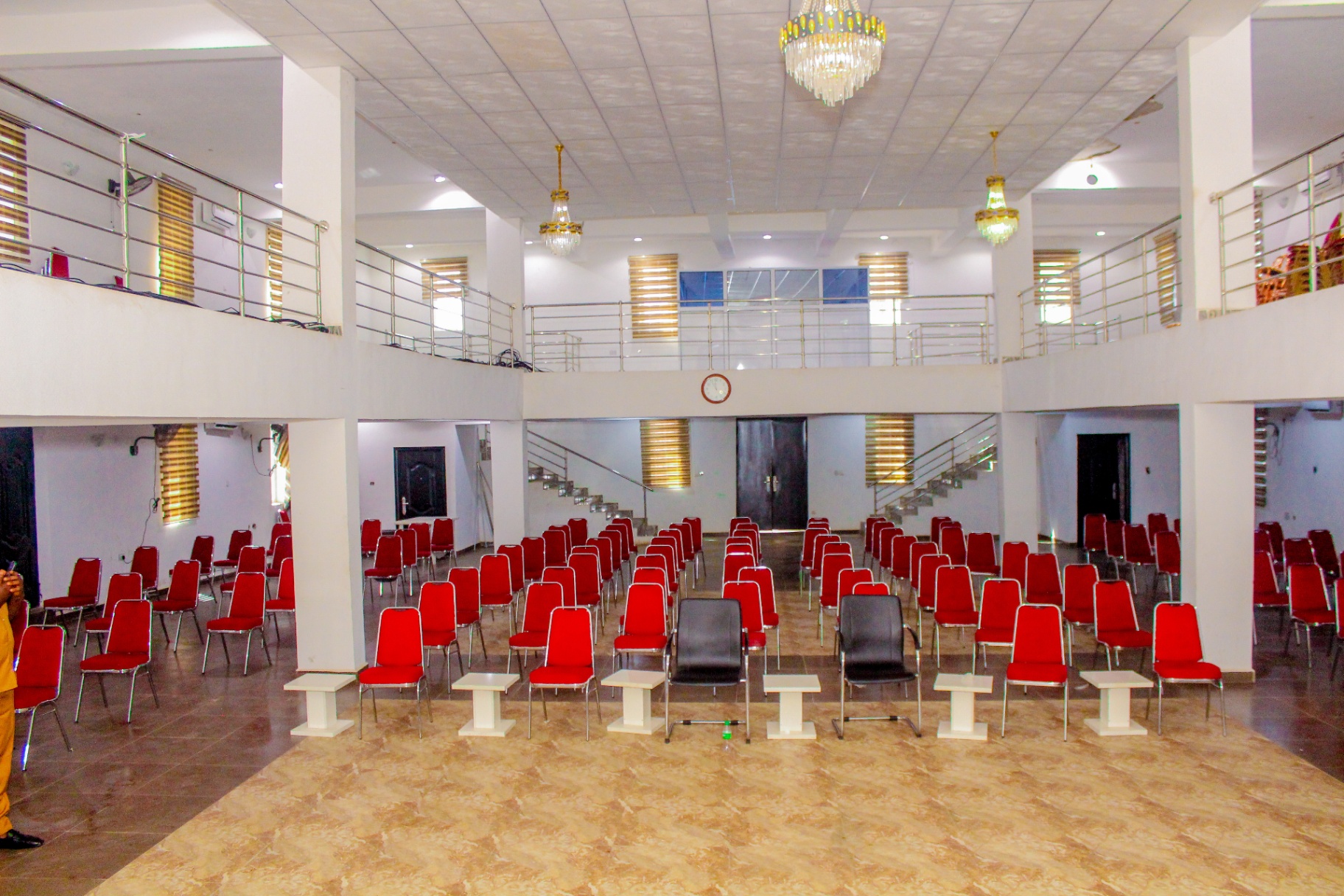 Pameec Luxury Suite- Utako image 3