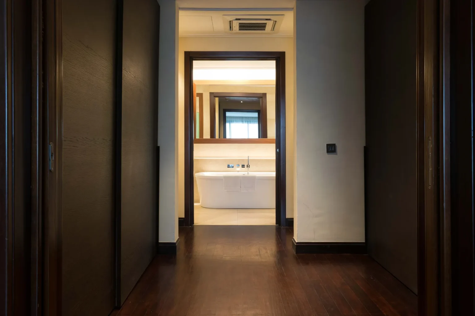 The Seattle Residence and Spa image 4