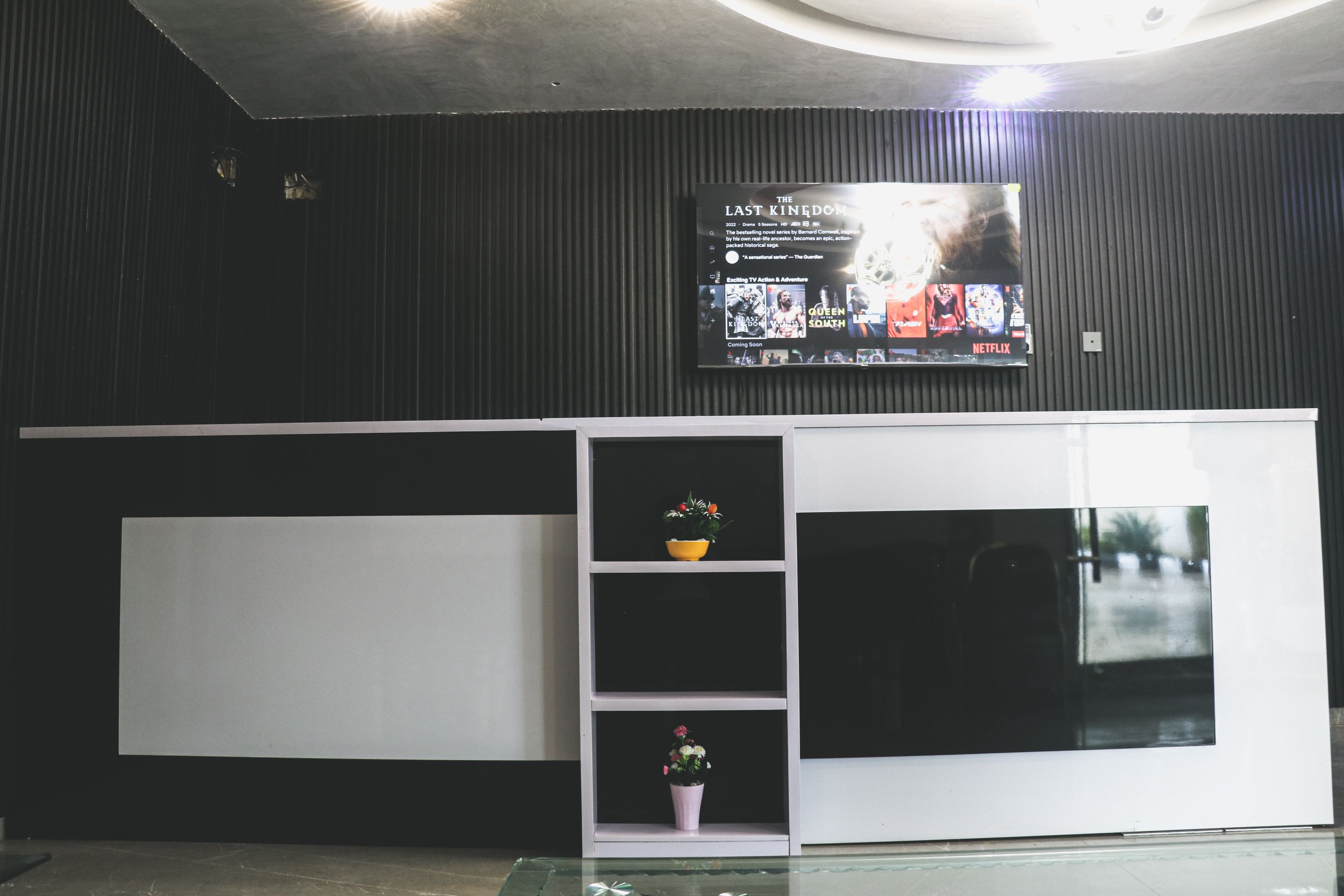 Cruise Ship Luxury Hotel image 3