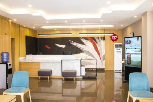 Ivy Hotel at Emerald Court