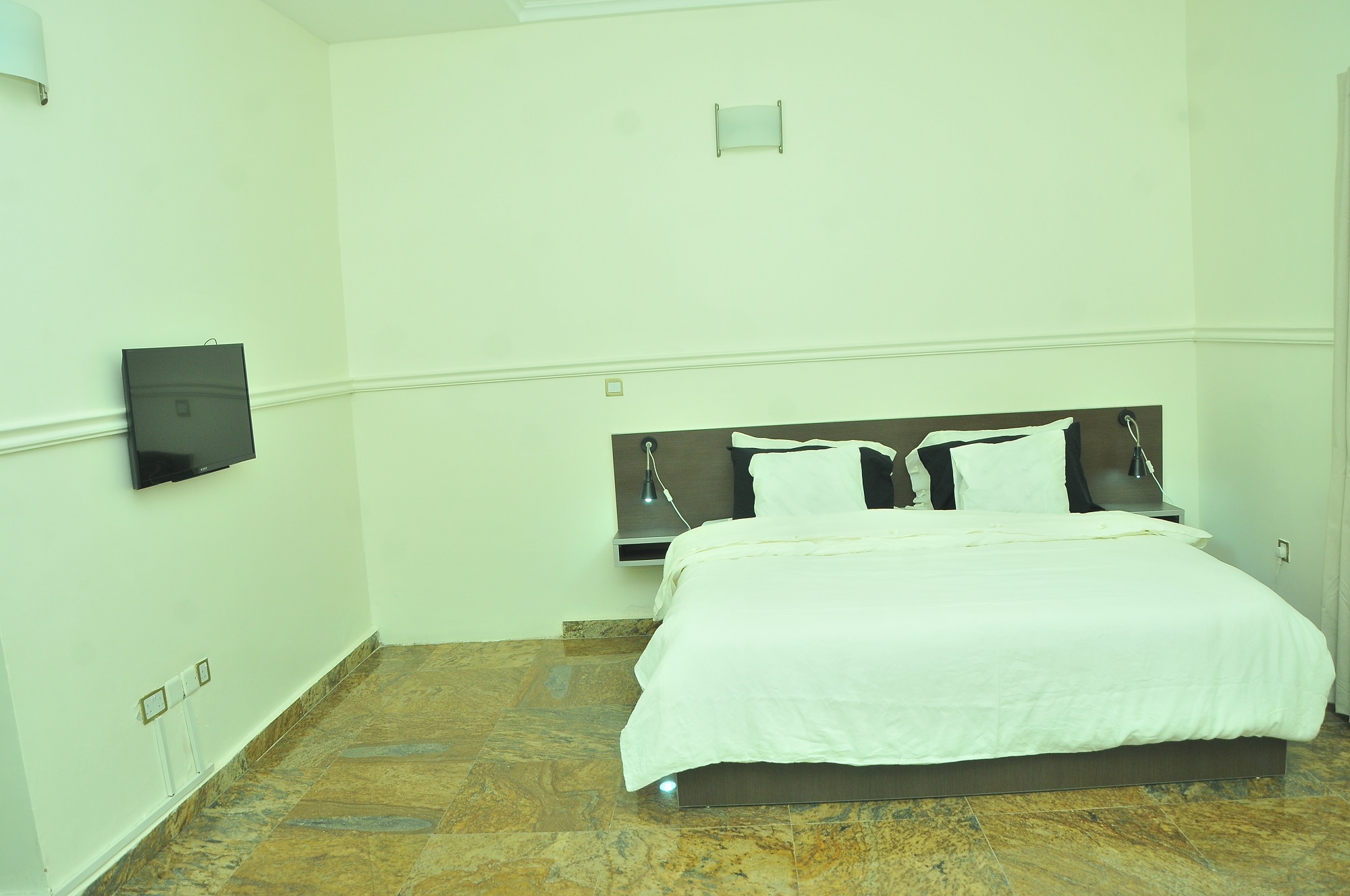 Nordic Hospitality and Suites image 5