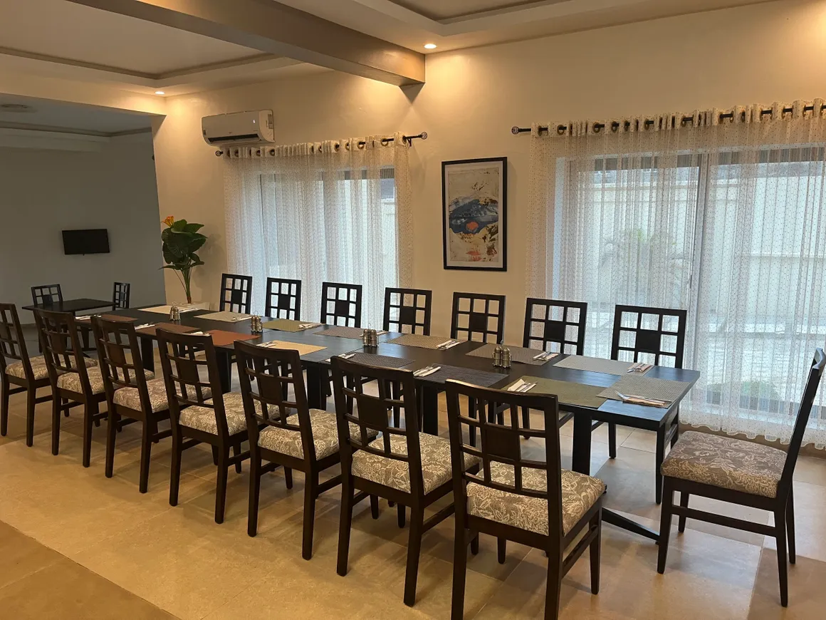 Adis Prime Hotel image 4