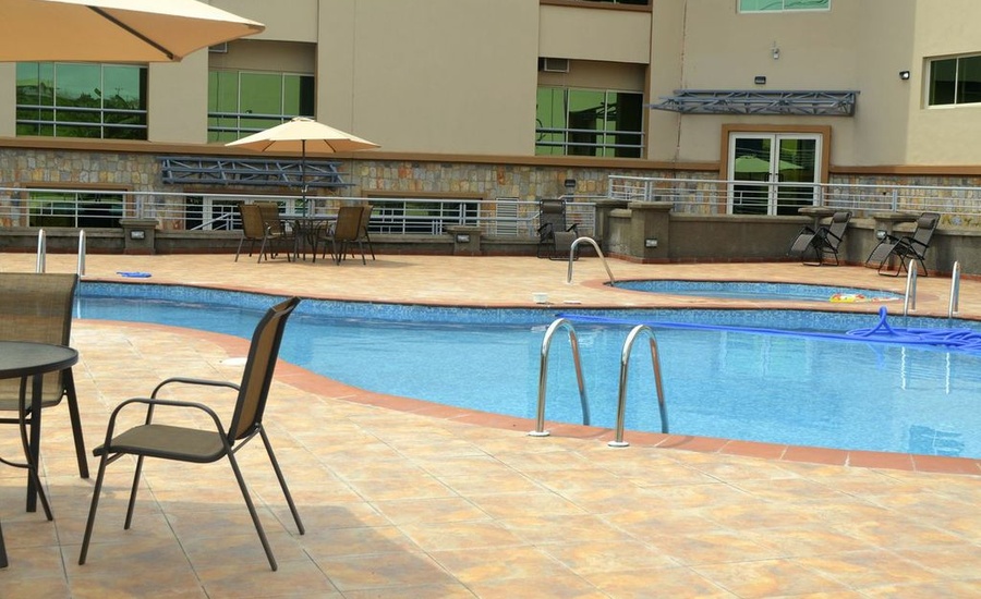 Ideal Nest Hotel image 4