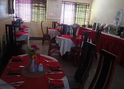 Bestway Luxury Suites image 3
