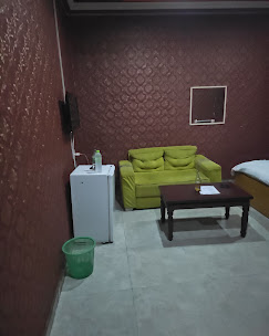 Evaville Hotels N Lounge image 4