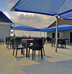 Perch Hotel and Suite image 4