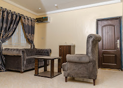 Tazu Luxury Hotel and Suites image 4