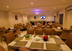 Villa Toscana Asaba image 5