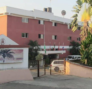 Davies Hotel image 2