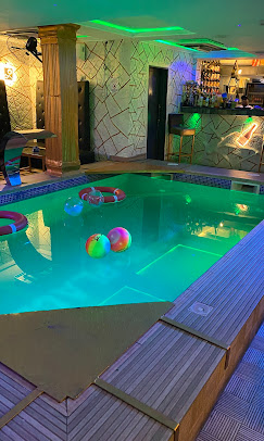 P1 Place Hotel