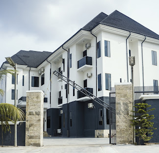 Rex and Rich Hotel and Suites