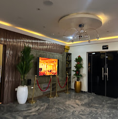 Rolarz Resorts and Hotel image 4