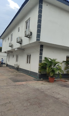 Cocoon Luxury Suites image 4