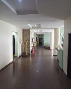 Dannic Hotels image 5