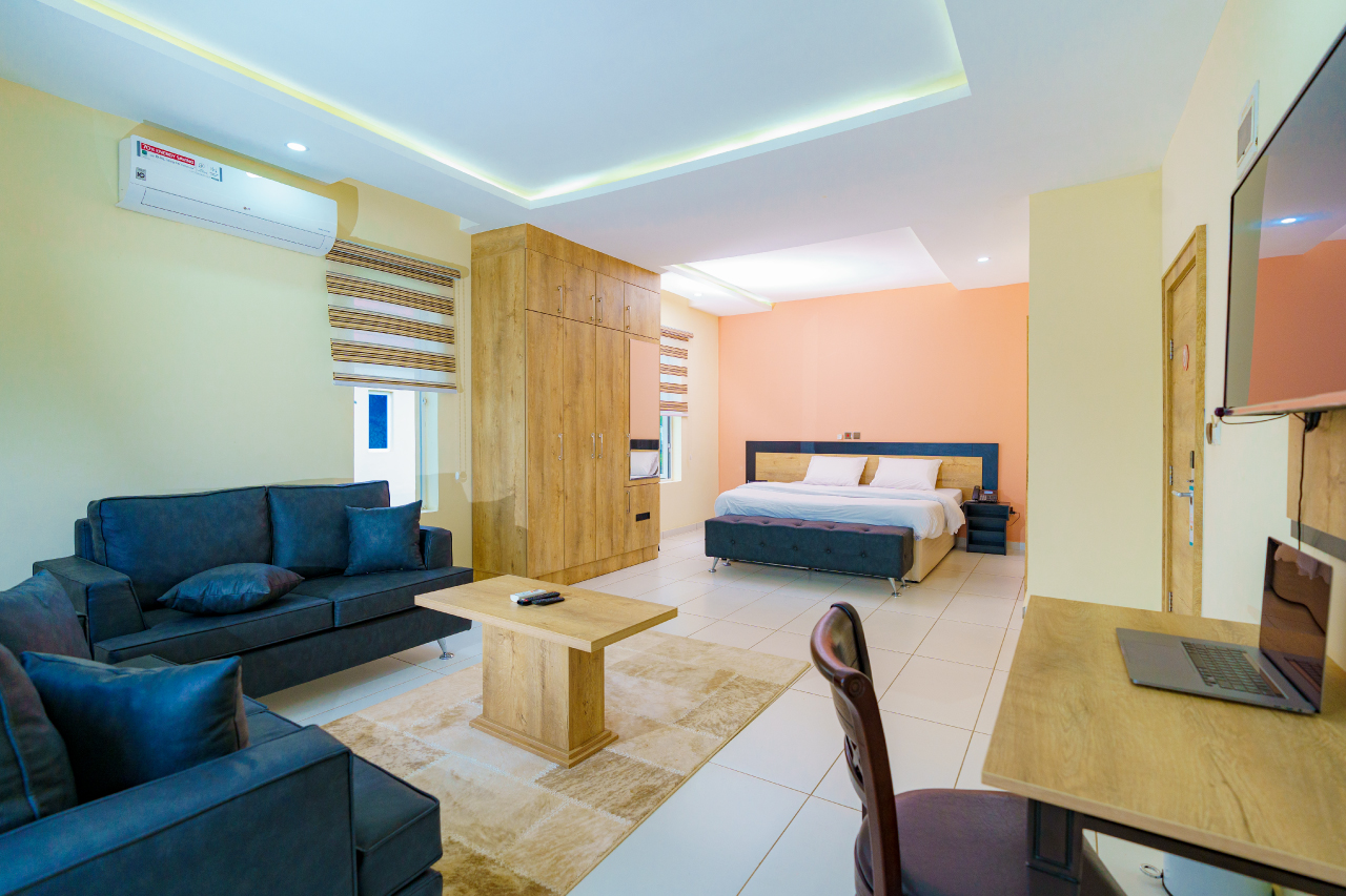 Penthouse (3 Bedroom)