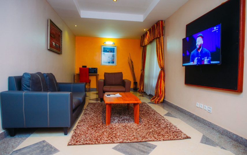 One Bedroom Apartment