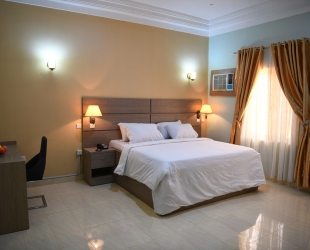 Deluxe Executive Room