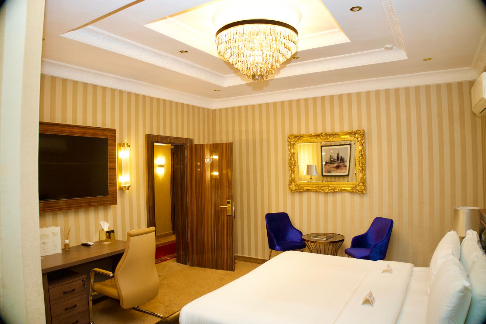 Royal Luxury Room