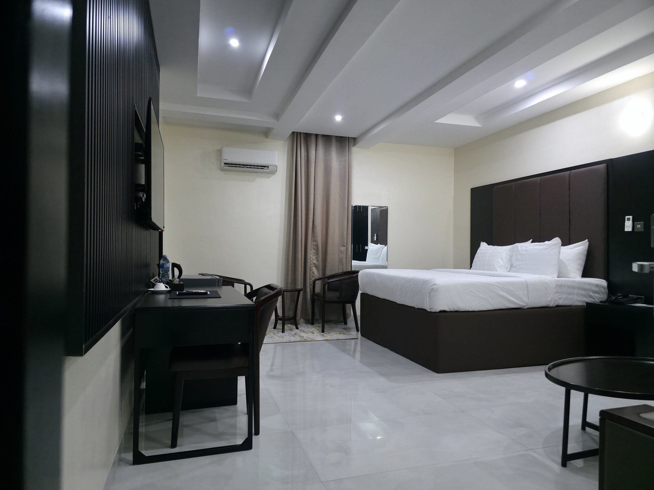 Ivotel Luxury Signature