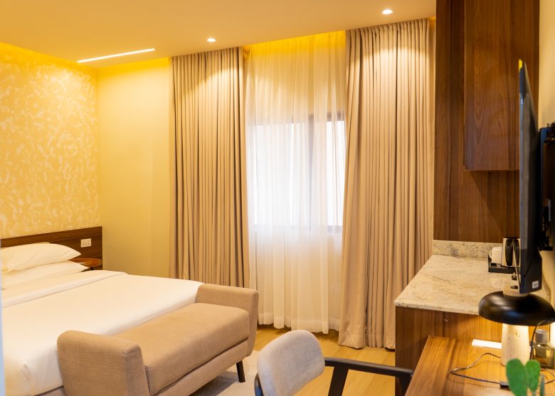 The Voyager(Deluxe Plus)