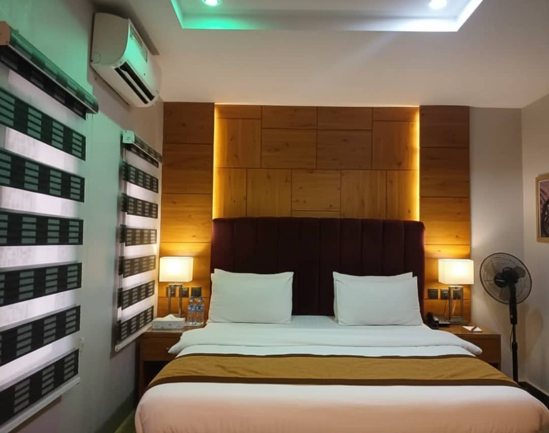 Exclusive Room
