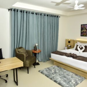 Loft Studio (Penthouse)