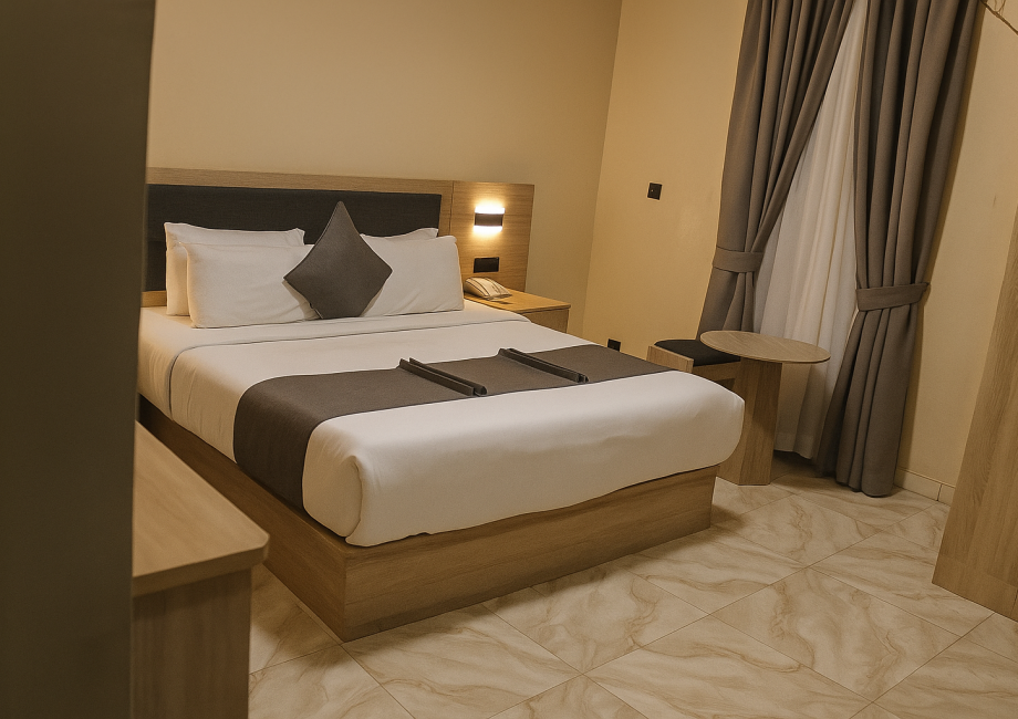 Extra Executive Room