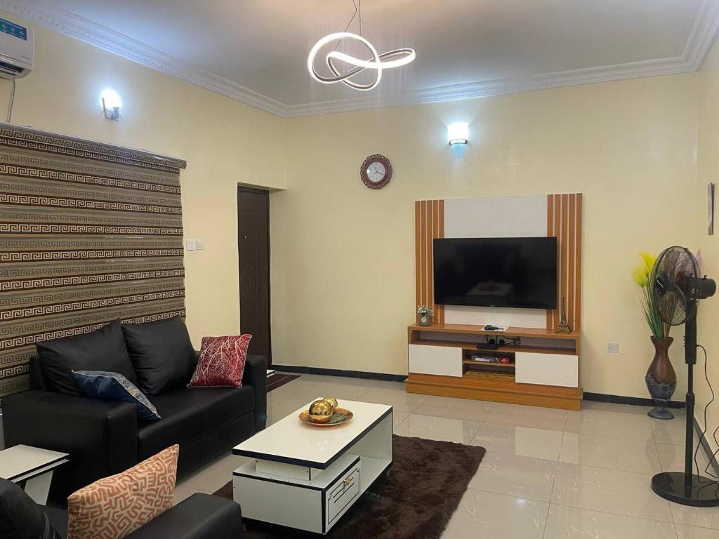 One Bedroom Apartment