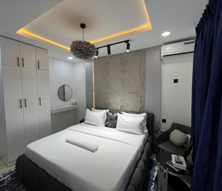 Cedar Space Room (Studio Apartment)