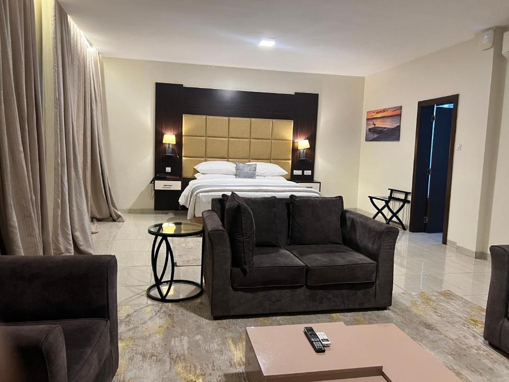 Executive Room