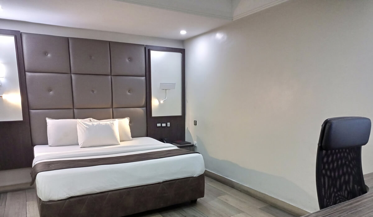 Executive Room