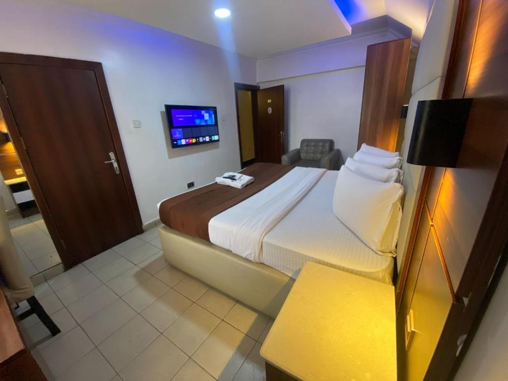 Executive Room