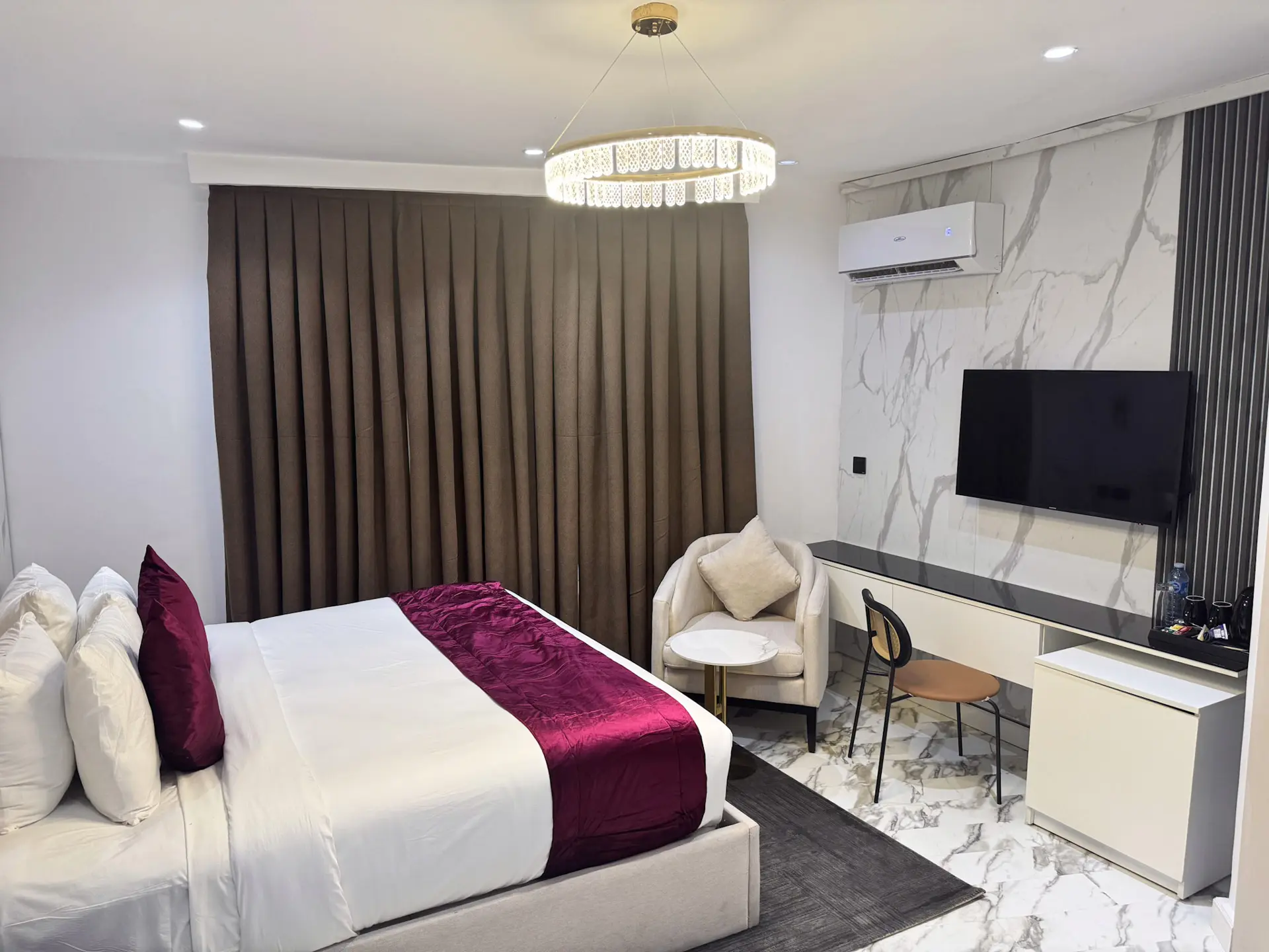 Premier Room