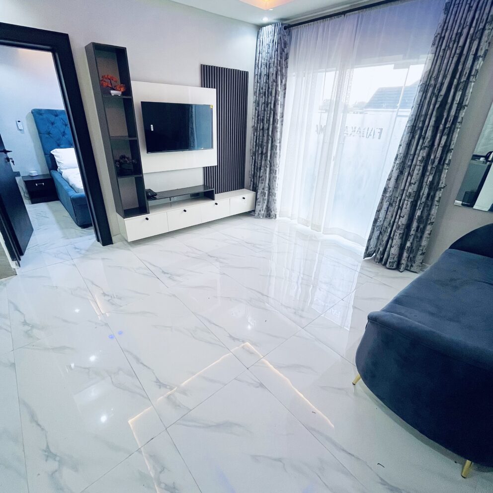 One Bedroom Apartment