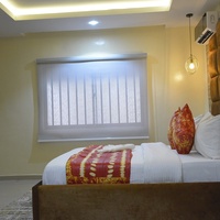 Diplomatic Suite