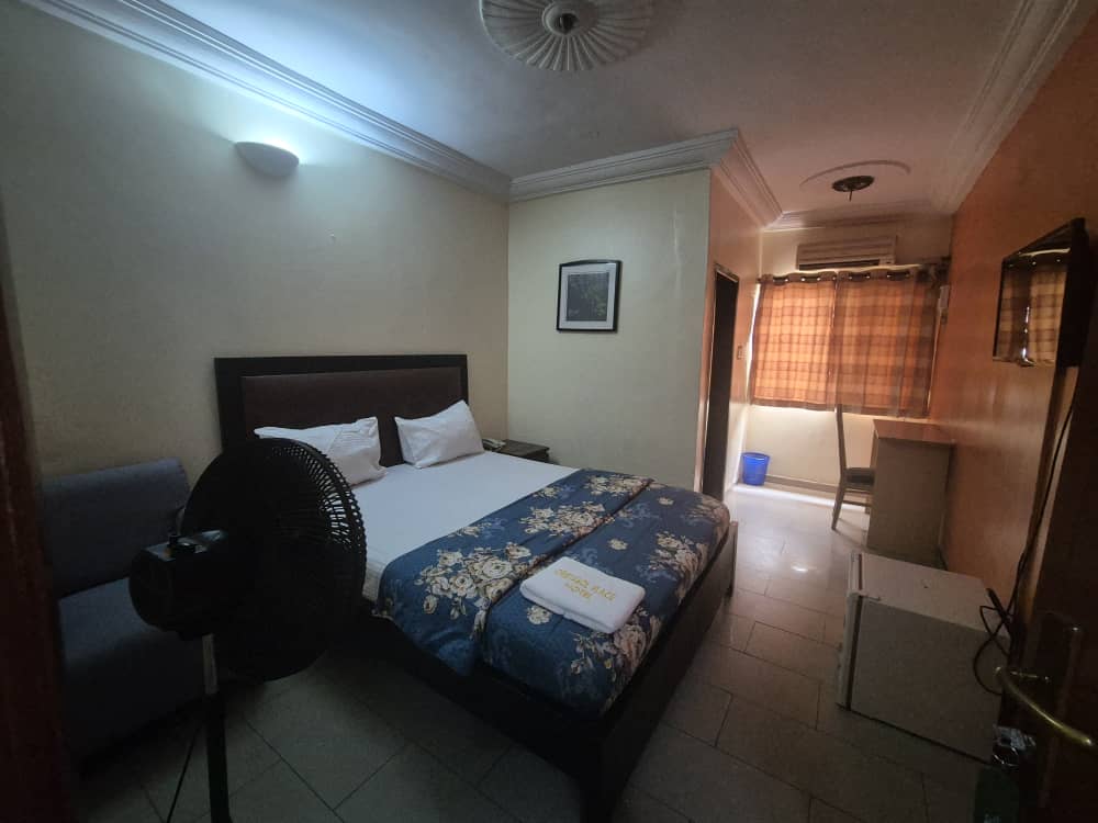 Diplomatic Suite