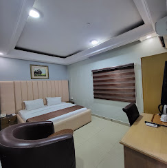 One Bedroom Apartment