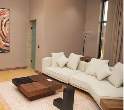 Signature Suite